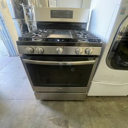 GE Stove 5 Burners 