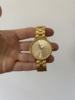 Nixon Movin’ Out The Kensington Watch