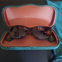 Gucci Sunglasses 