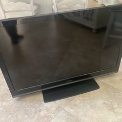 46” Toshiba Flat Screen Television 