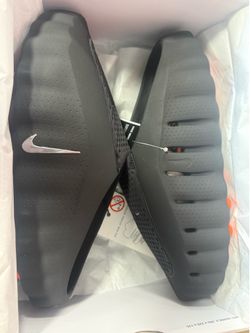 Nike Mind 001