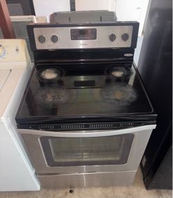 Whirlpool Stainless Steel Electric Flat Top Stove Oven Range