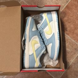 Ocean Bliss Blue Dunks Size 9 Women (7.5 Men) Brand New 
