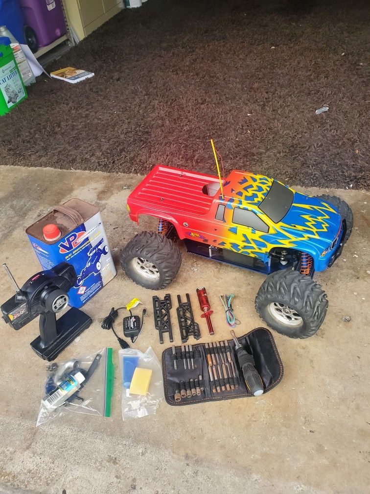RC Car XTM Racing Mammoth MT Nitro