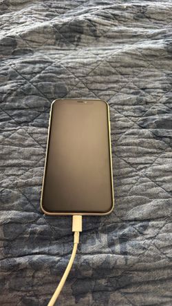 iPhone 11 - 128 GB. Unlocked.