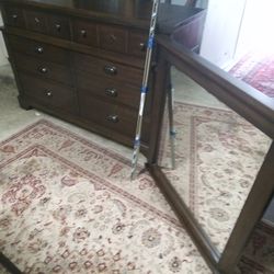 High quality Bassett solid wood dresser with mirror