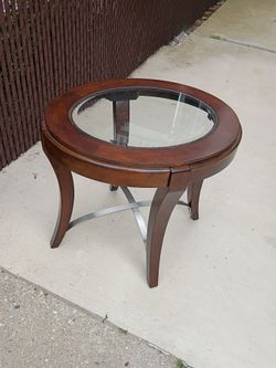 Liberty furniture Avalon end table