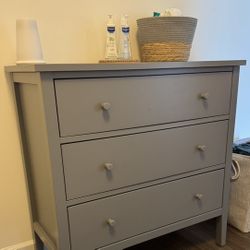 Baby Nursery (dresser + bed)