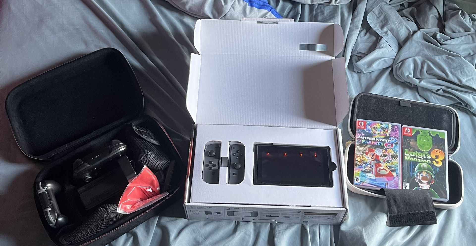 HUGE NINTENDO LOT (OPEN FOR OFFERS)