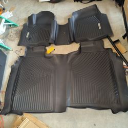 Silverado Floor Mats 2020-2025