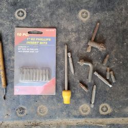 Various Phillip screw Bits and drill chucks