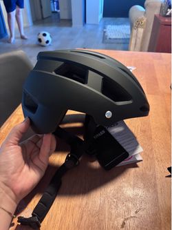 Adult bike helmet