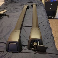 Cross Bars for RX350! Lexus Cross Bars Years 2016 to 2022! Like Brand New! LOCKING!