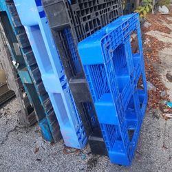 Plastic Pallets