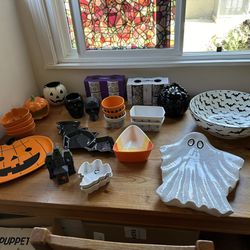 Halloween Ceramics - 28 Items
