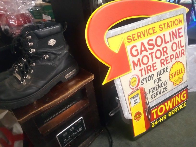 Shell Gas & Oil Metal Sign,or Harley Davidson Boots