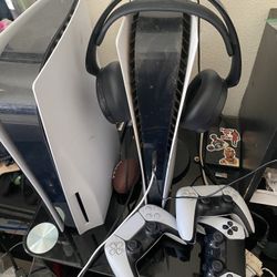 Two Ps5’s/3 Controllers