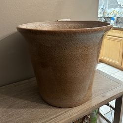 New Flower Pots Made Out Of Ceramic Perfect Gift 