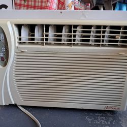 Sunbeam Air conditioner 