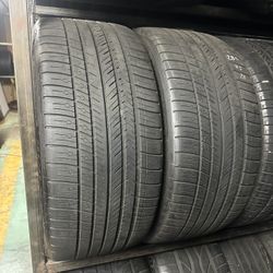 PAIR OF TIRE 285 45 20 MICHELIN 85% LIFE