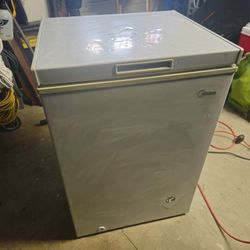 Mini Freezer Midea
