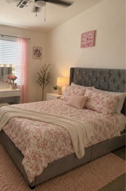 Bed frame/queen