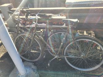 Vintage 70s Raleigh Bicycles $250
