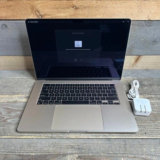 Silver Apple MacBook Air 2023 15-inch M2 Chip, 16GB RAM, 1TB SSD, 8 Core 10 GPU
