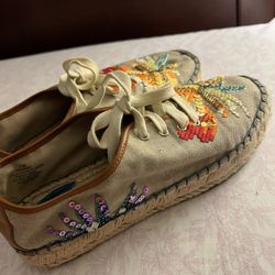 Nine West Women's Guinup Linen Oxford Flat