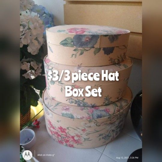 Beautiful Colors 3 Piece Hat Box Set-$3 For Set