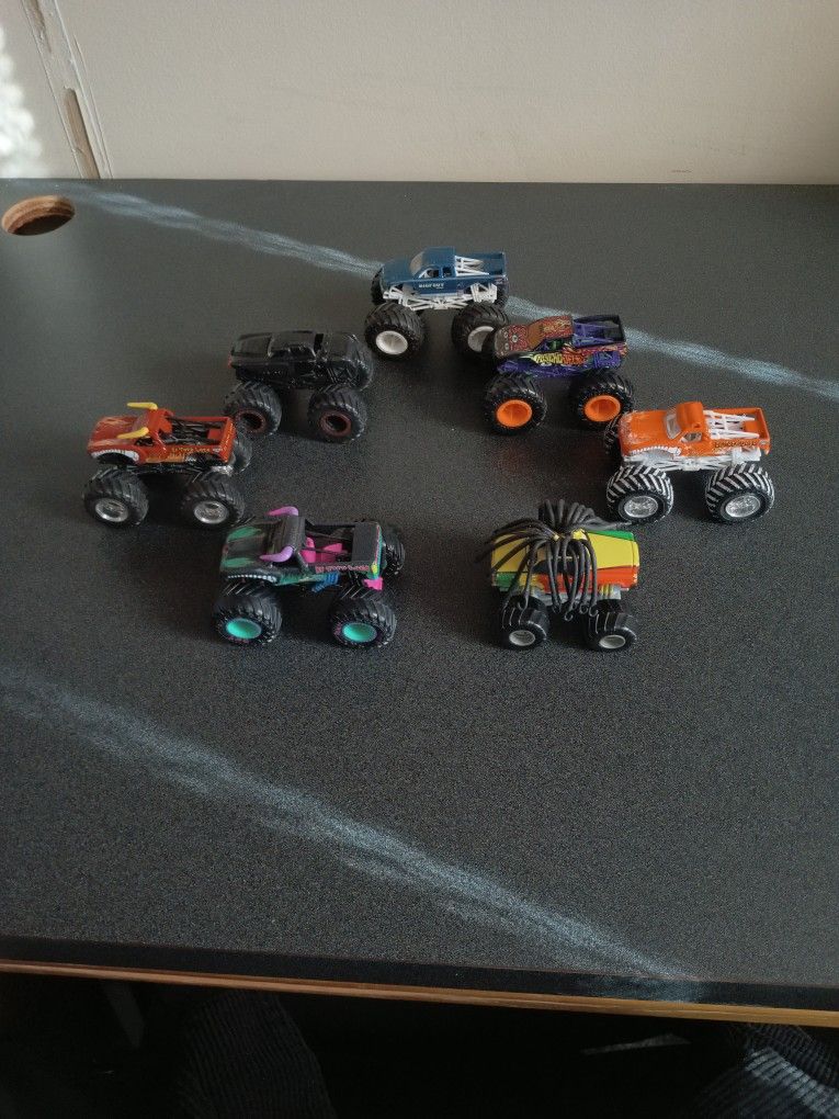 7 Diecast Monster Trucks Very Clean And Collectable 