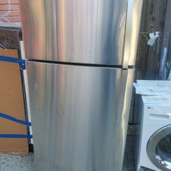 Refrigerator 33 Inches 