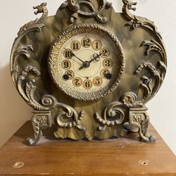 Antique Metal Clock Working Condition Made In 1914