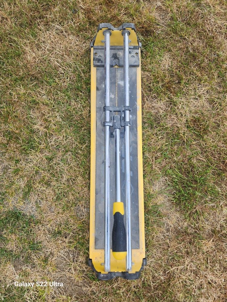 QEP PRO 21 INCH TILE CUTTER