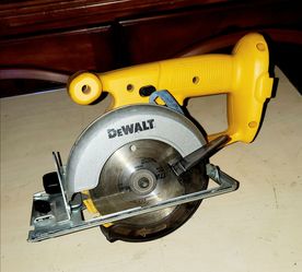 DEWALT DW936 18V 5-3/8" Cordless Trim Saw – Very Clean – Tool Only