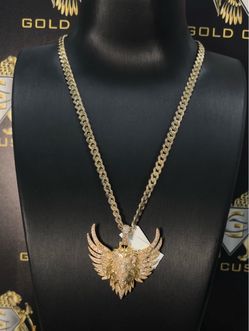 10KT Natural Diamond Pendant