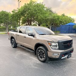 2023 Nissan Titan PRO4X 