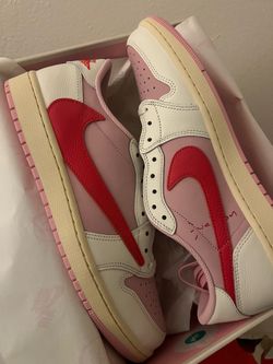 Jordan 1 retro Travis Scott sail tropical pink size 12M