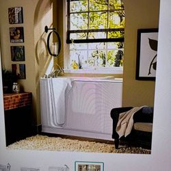 Brand New American Standard Whirlpool Walk in Tub with Right Drain