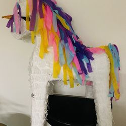 Unicorn Piñata