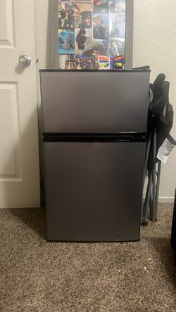 Stainless steel mini fridge