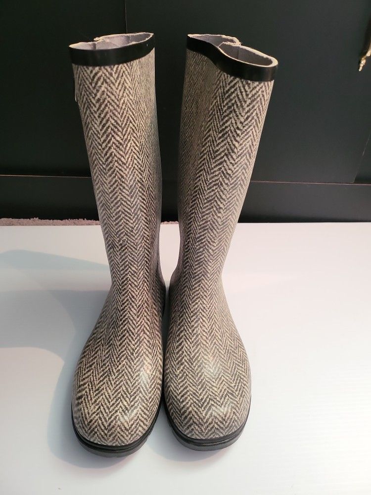 Nomad Womens Puddles Rain Boots Size 7M