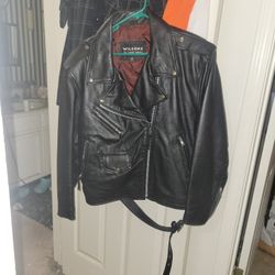 Wilsons Men's Leather Jacket Size XL Worn Once Biker Jacket e