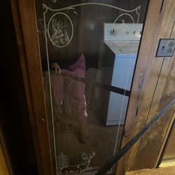 Rifle Cabinet With key