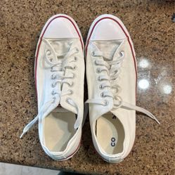 Men’s Sneakers: Converse Chuck Taylor All Star Low