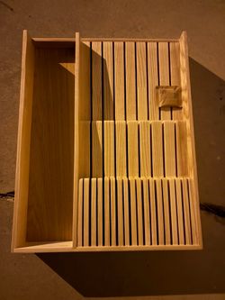 Williams Sonoma Bamboo Knife Drawer Organizer / Knife Separator