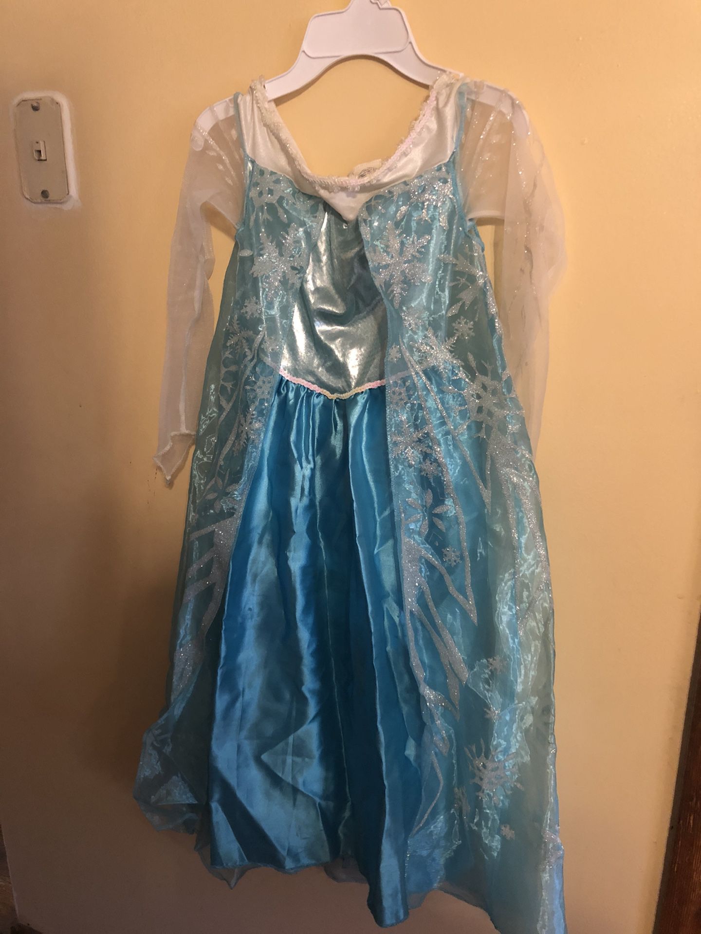 Size 7 kids Elsa dress