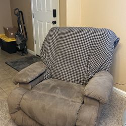 Recliner
