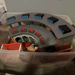 Thomas the Train Wooden Tracks Bundle