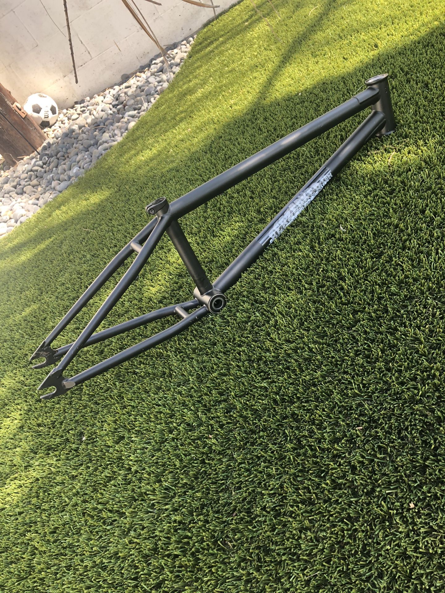 FBM Berzerker Frame 20.75TT *Rare* for Sale in Upland, CA - OfferUp
